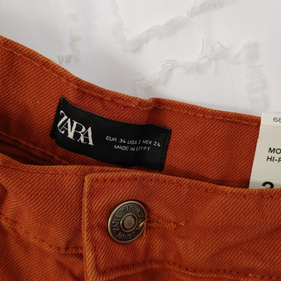 SOLD Zara mom fit hi-rise jeans size 2 - Picture 7 of 11